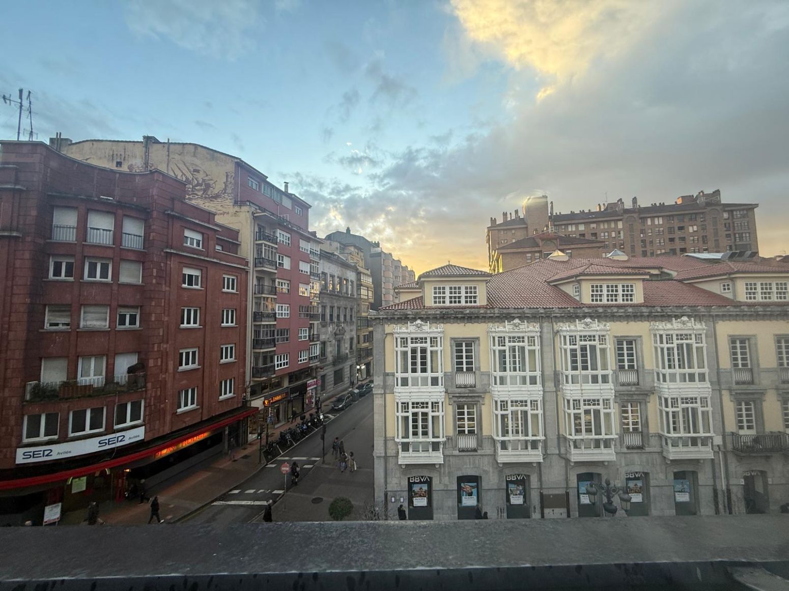 Vista exterior de Pis en venda en Avilés amb Parquet