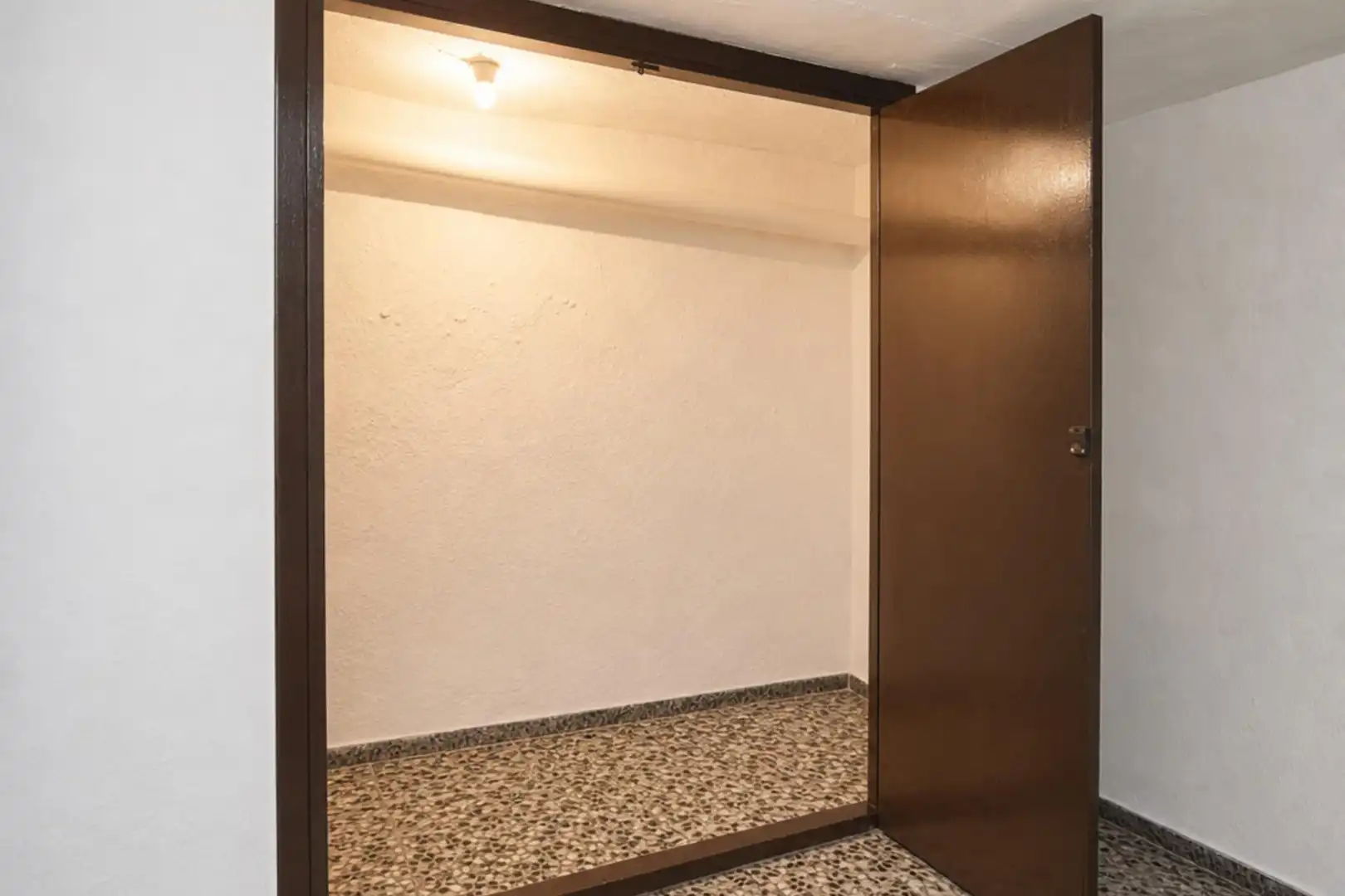 Houses for sale in Martos  with Air Conditioner, Heating and Furnished