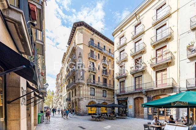 Apartamento en Venta en Sant Pere, Sta. Caterina i la Ribera