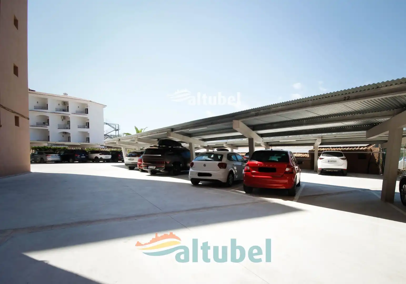 Parkplatz von Dachboden zum Verkauf in Peñíscola / Peníscola mit Terrasse, Schwimmbad und Möbliert