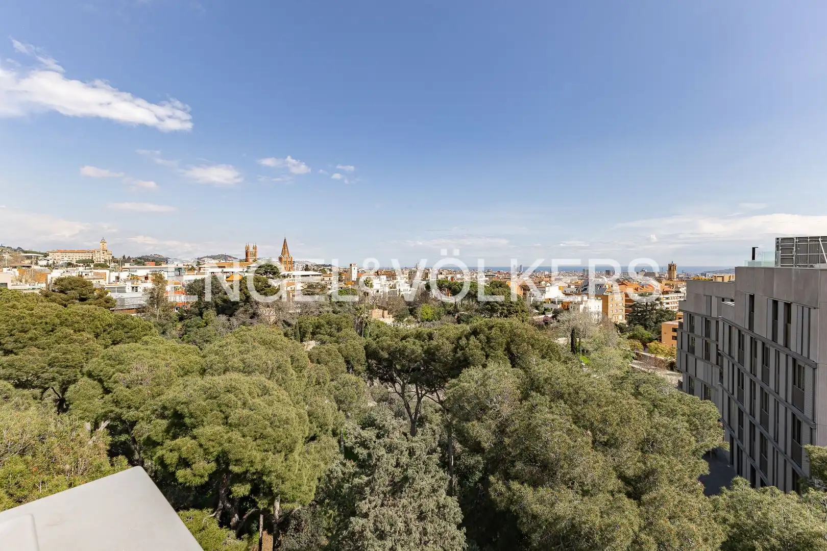 Exterior view of Flat for sale in Barcelona  with Air Conditioner, Heating and Terrace