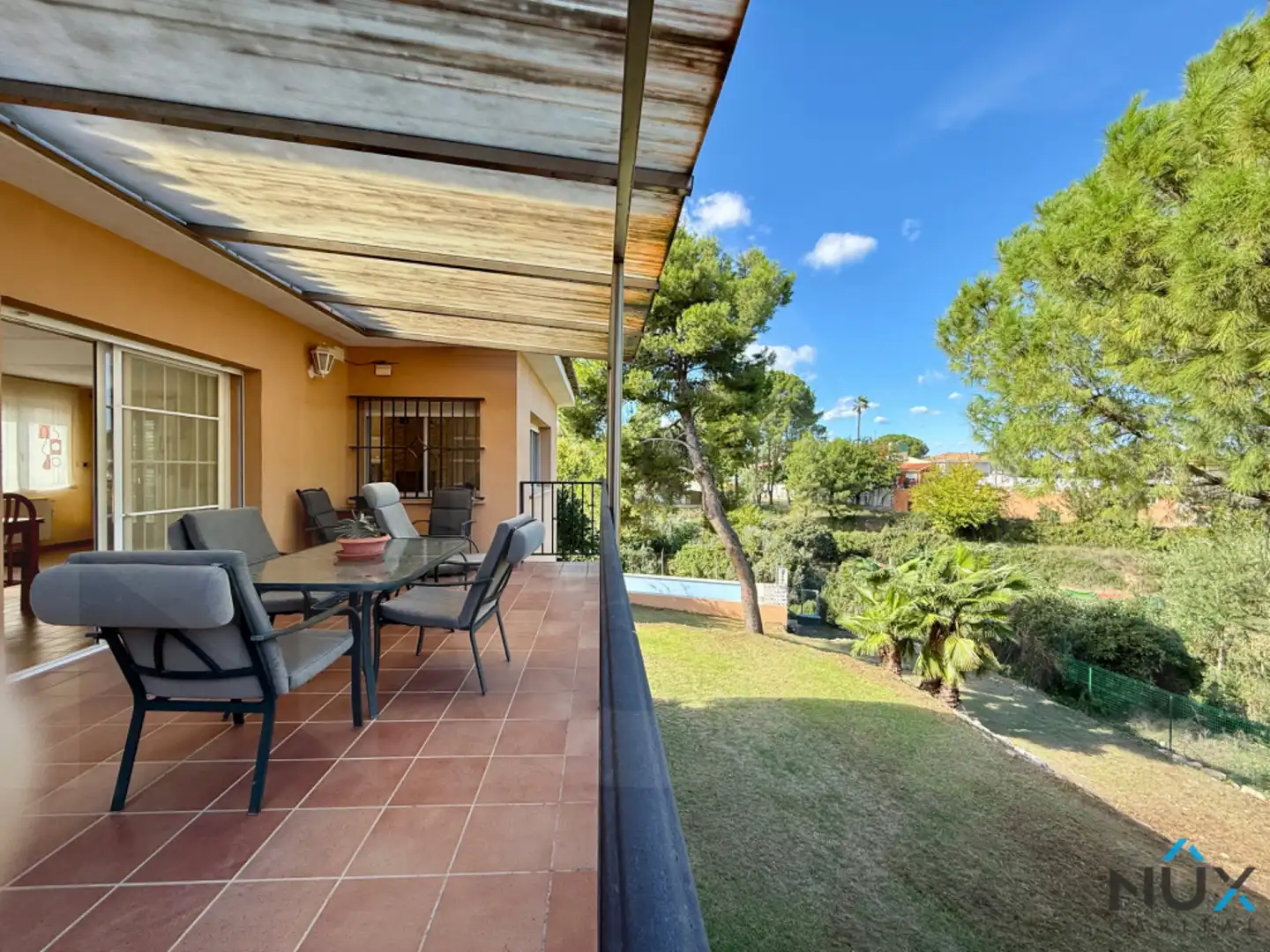 Jardí de Casa o xalet en venda en Riba-roja de Túria amb Aire condicionat, Calefacció i Jardí privat