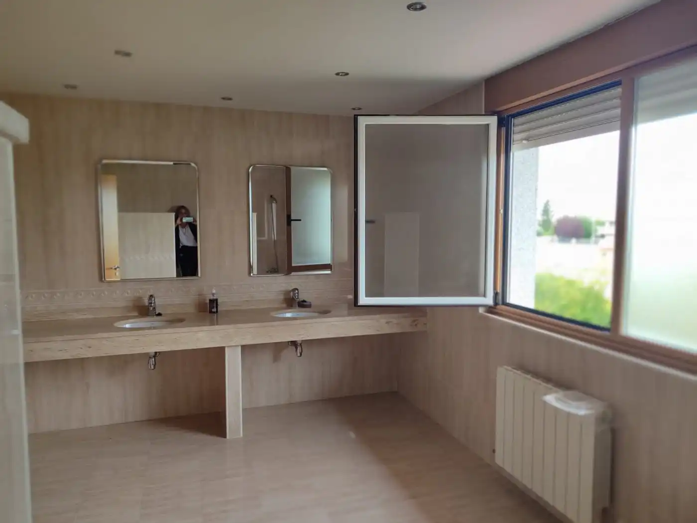 Baño de Casa o chalet en venta en Morales del Vino con Calefacción, Jardín privado y Terraza