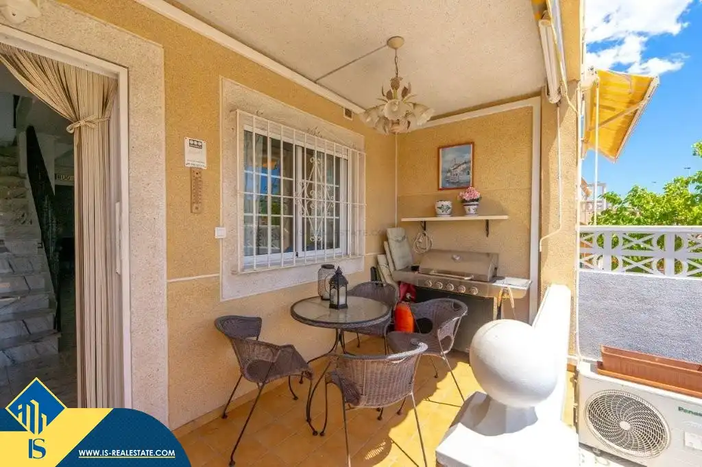 Haus mit Pool zum Verkauf in Nueva Torrevieja - Aguas Nuevas, imagen 5