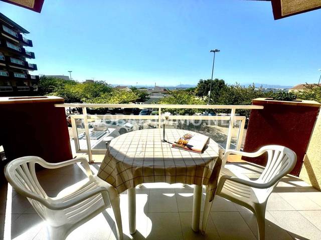 Apartamento en Venta en Plaça Carles Fages de Climent en Almadrava - Canyelles - Puig-Rom