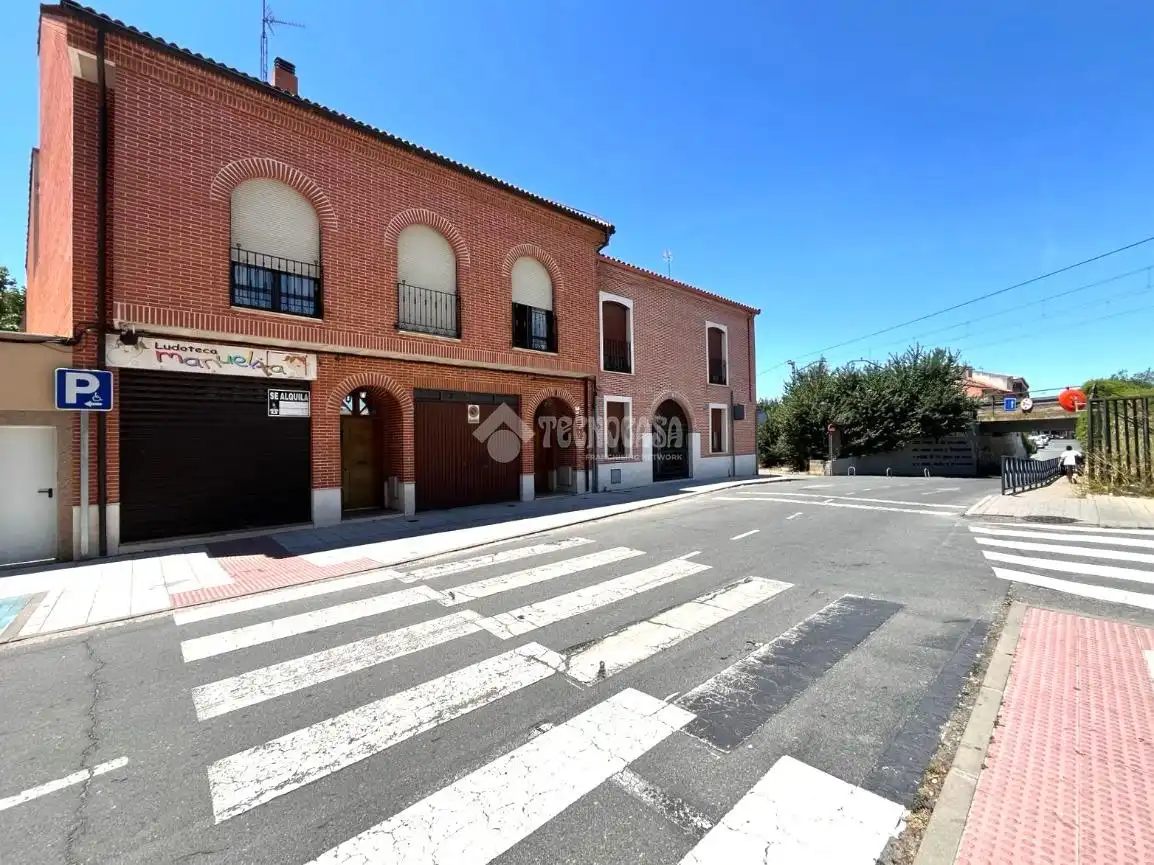 Gewerbefläche zur Miete in Medina del Campo
