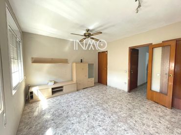 Duplex à vendre à Centre