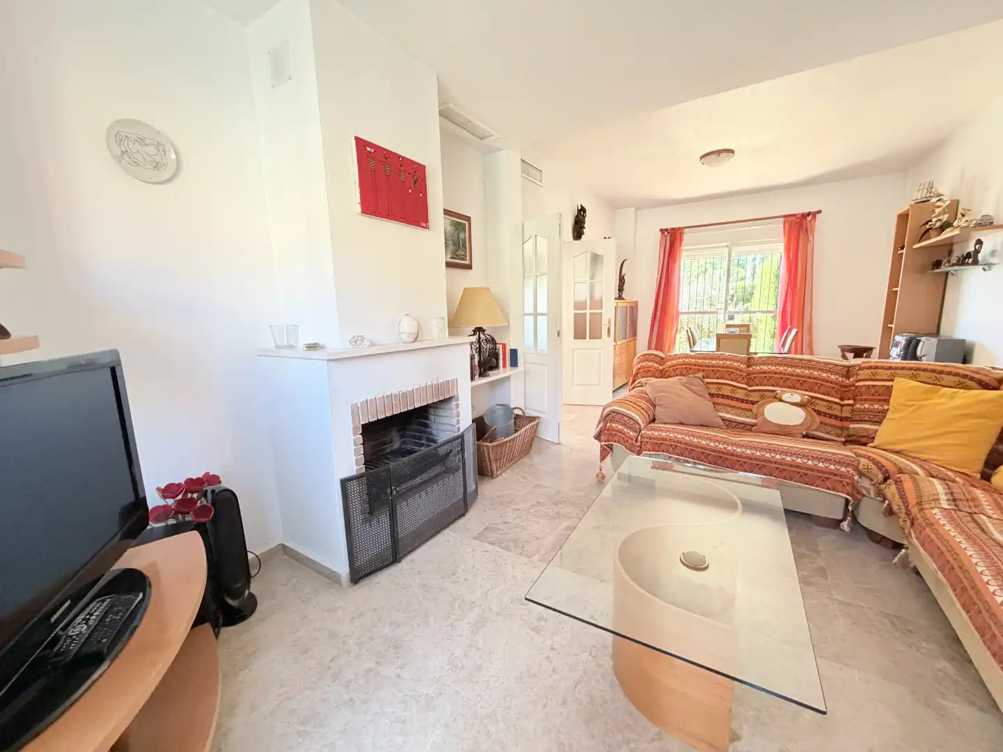 Casa adosada en venta en Calle las Marismas, Salteras