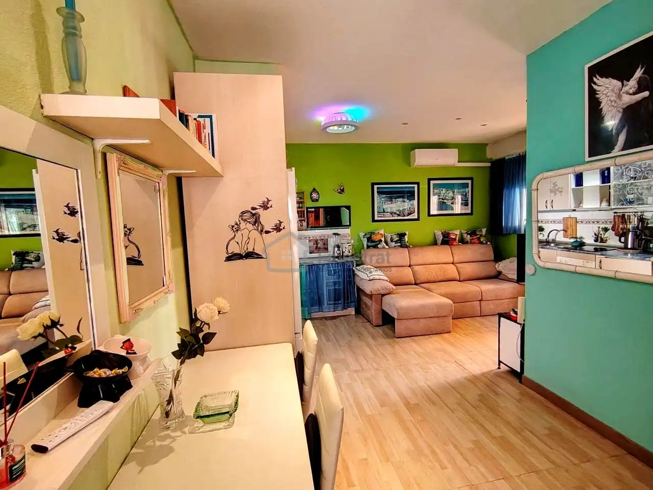 Sala de estar de Apartamento en venta en Playa Poniente