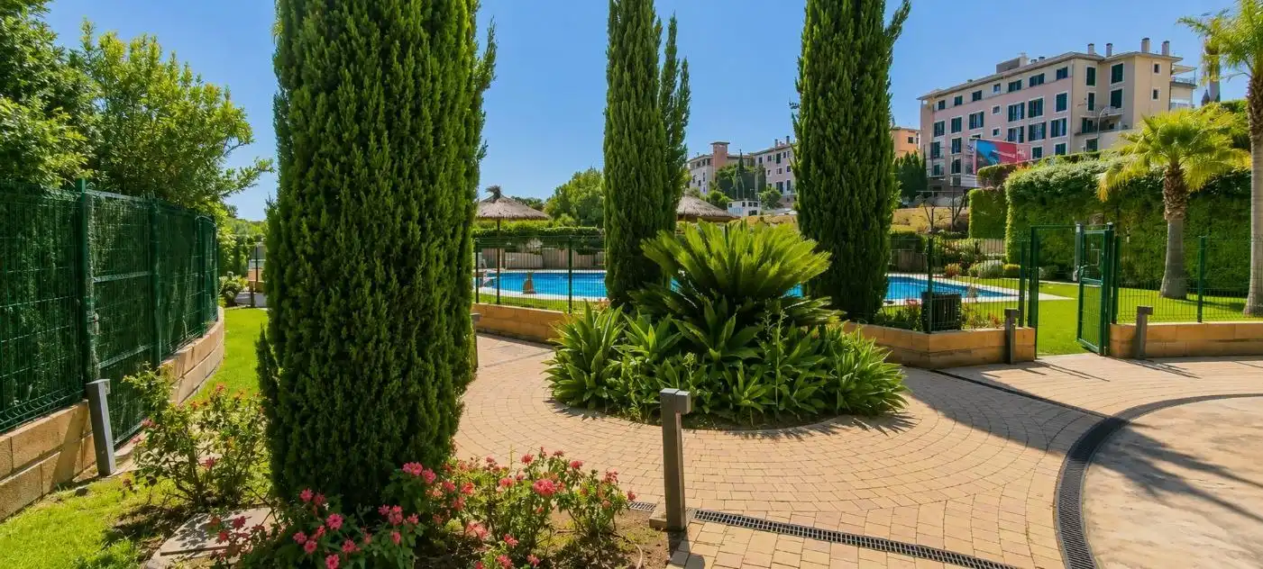 Piscina de Pis en venda en  Palma de Mallorca amb Aire condicionat, Terrassa i Traster