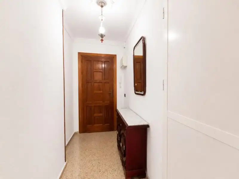 Piso de alquiler en Málaga con Terraza y Amueblado