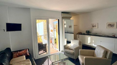 Foto 2 de Apartamento en venta en Paseo Jesús Santos Rein, 14, Puerto Deportivo, Fuengirola