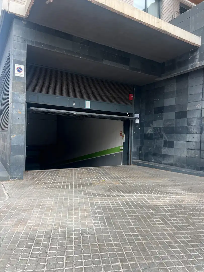 Parkplatz von Garage zum Verkauf in Sant Boi de Llobregat mit Alarm