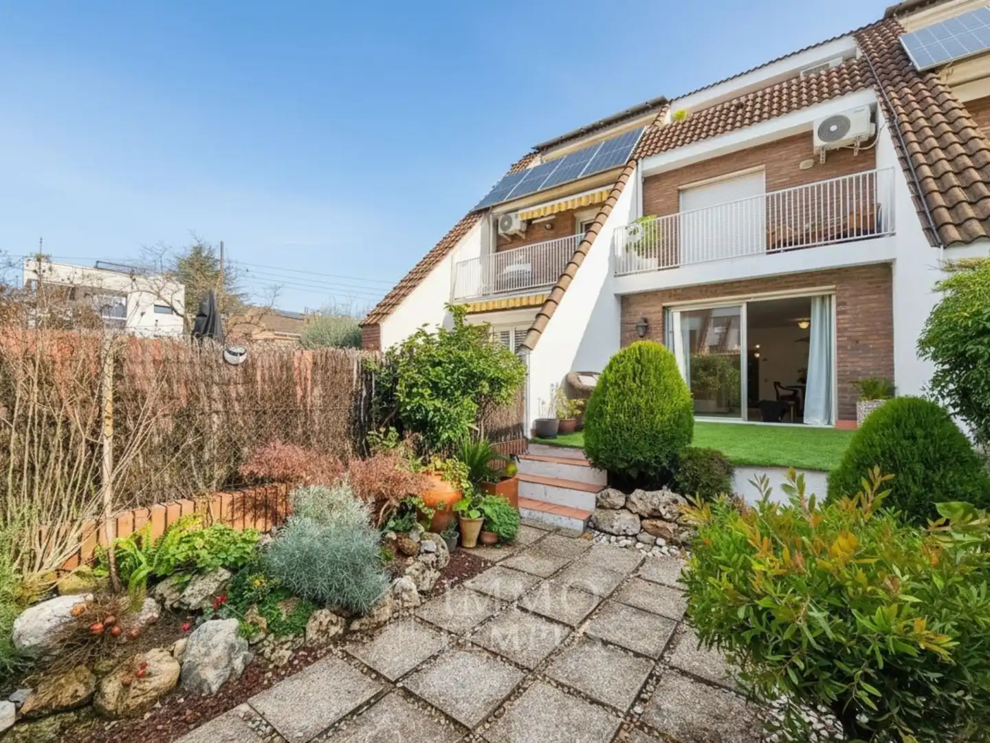 Jardín de Casa adosada en venta en Sant Cugat del Vallès con Jardín privado, Parquet y Terraza