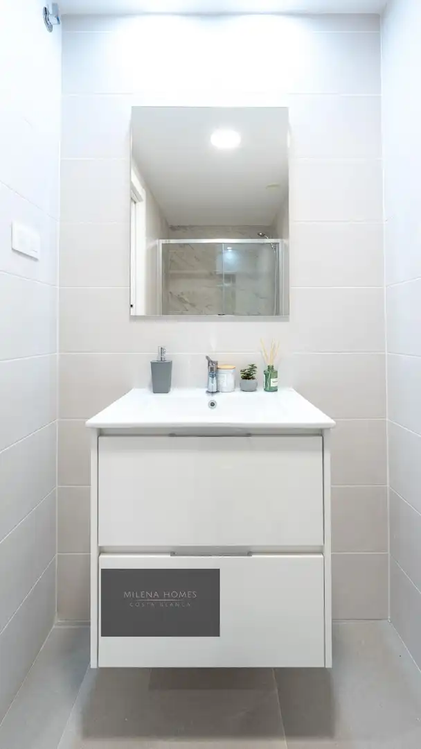 Bany de Apartament en venda en Orihuela amb Aire condicionat, Calefacció i Jardí privat