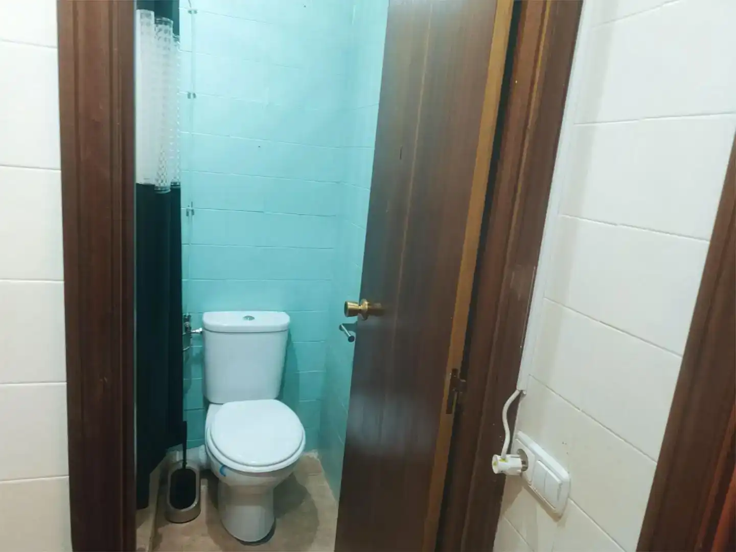 Bany de Local de lloguer en Valladolid amb Aire condicionat