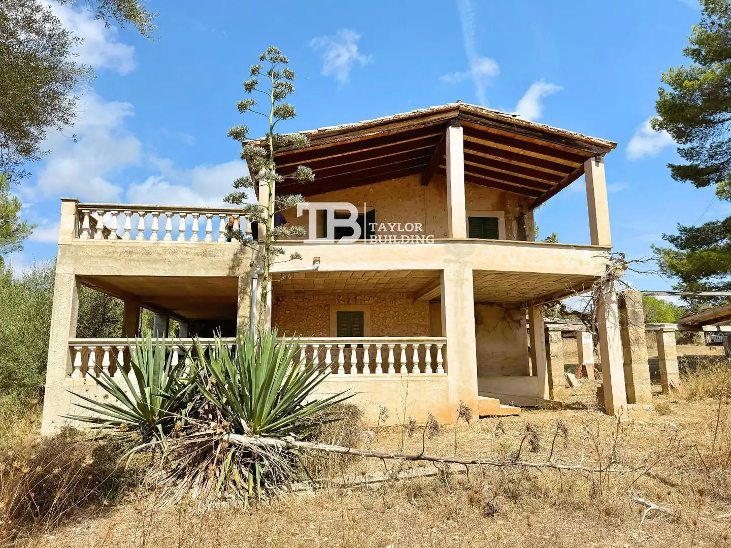 Vista exterior de Casa o xalet en venda en Alaró amb Terrassa i Piscina