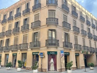 Apartamento con balcón en venta en Centro