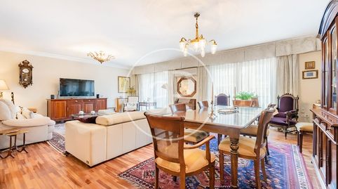 Foto 3 de Piso en venta en C. de Pechuán, Ciudad Jardín, Madrid Capital