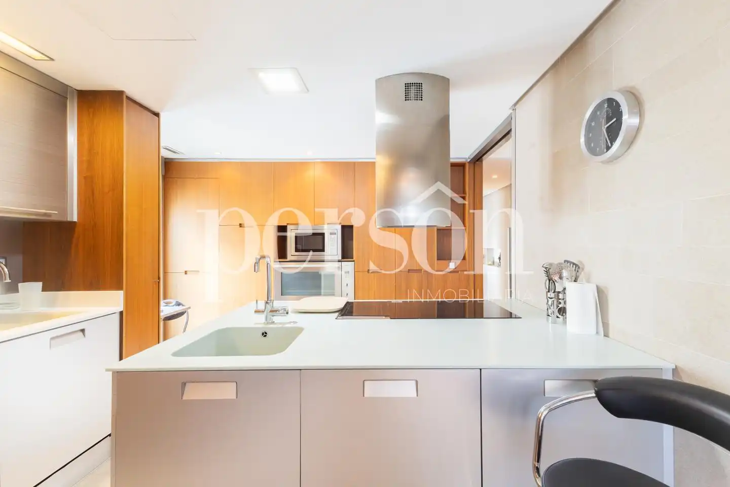 Penthouse with terrace to rent in L'Eixample, imagen 10