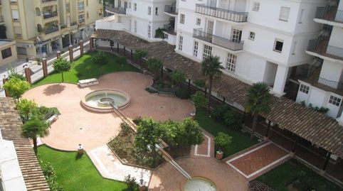 Foto 2 de Apartamento de alquiler en Centro ciudad, Fuengirola