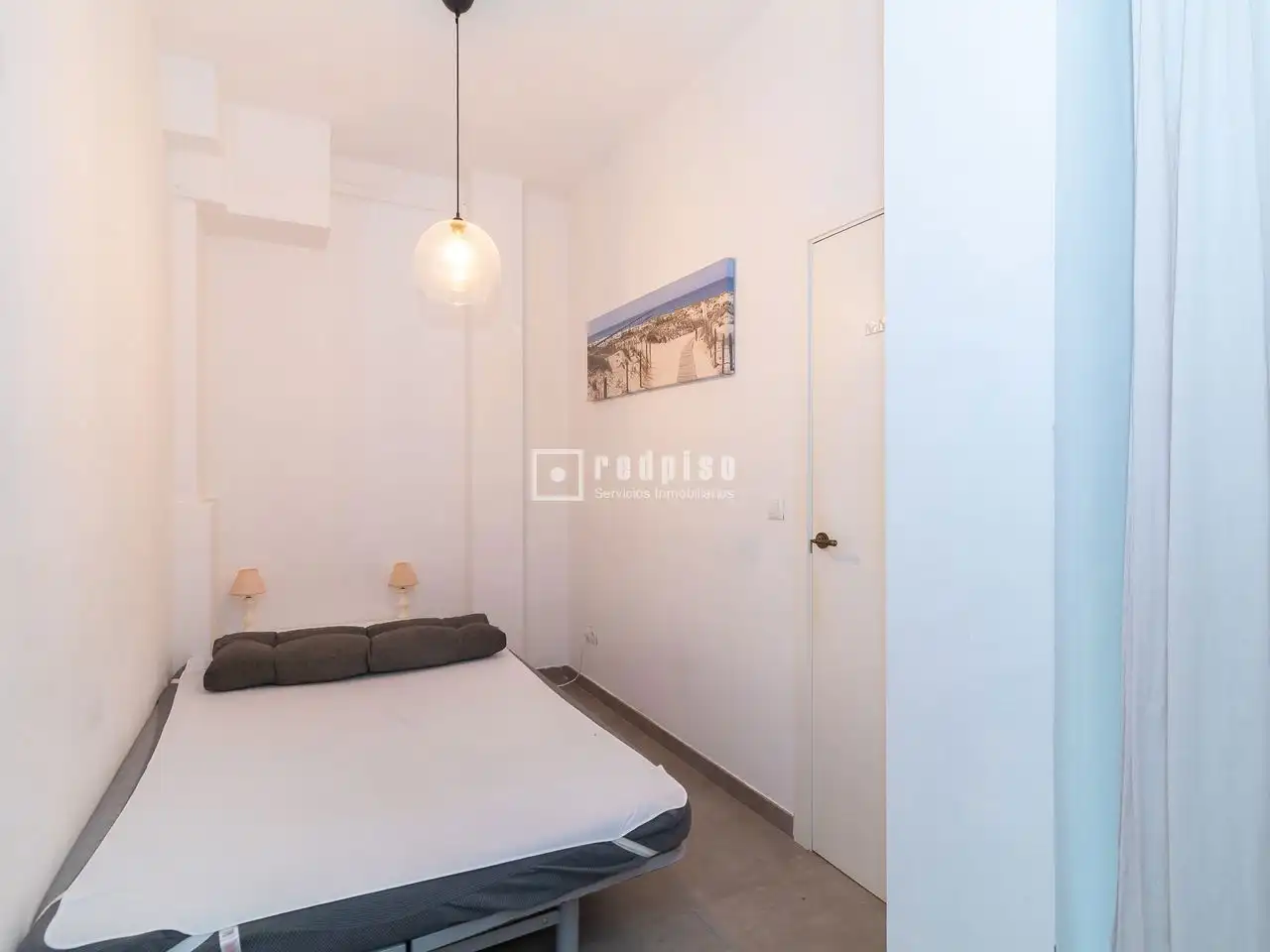 Dormitori de Casa o xalet en venda en Valencia amb Aire condicionat, Calefacció i Terrassa