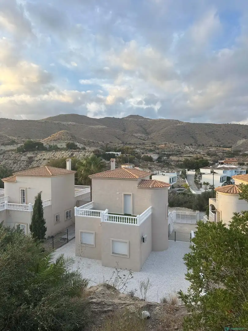 Casa amb terrassa en venda a Carrer de Torrevella, imagen 15