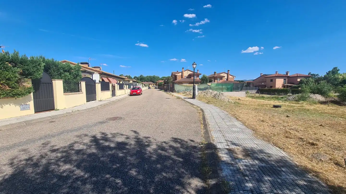 Residential for sale in La Adrada 