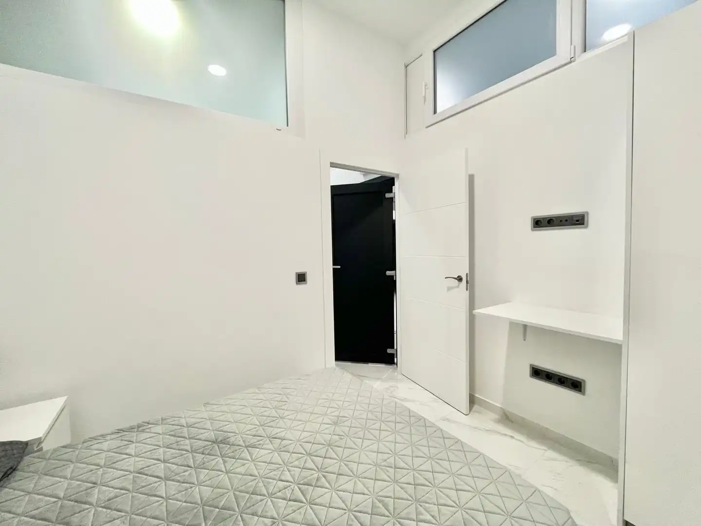 Apartamento de alquiler en Torrevieja con Aire acondicionado, Calefacción y Terraza