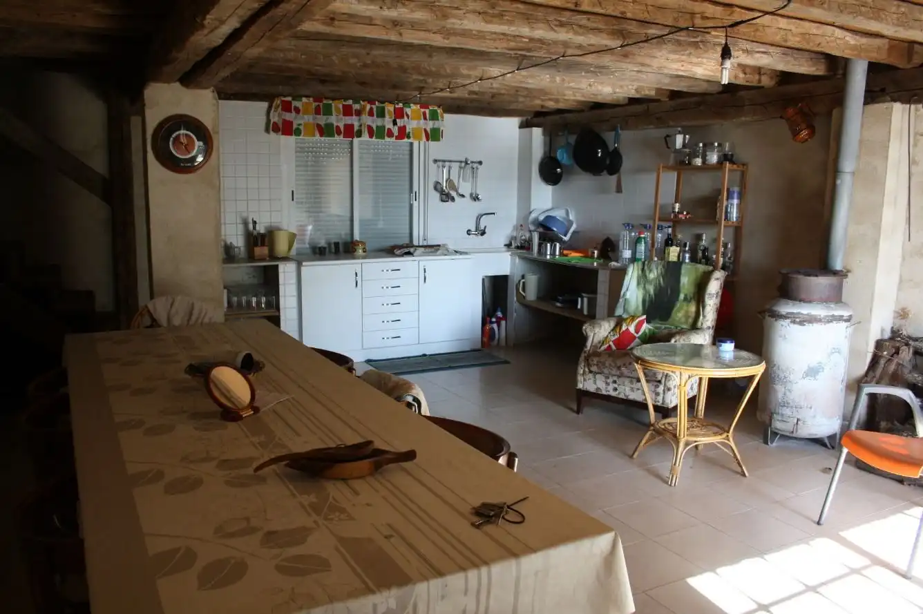 Cocina de Finca rústica en venta en Torremenga con Jardín privado, Terraza y Amueblado