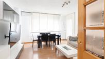 Sala d'estar de Apartament en venda en Las Rozas de Madrid amb Aire condicionat, Terrassa i Balcó