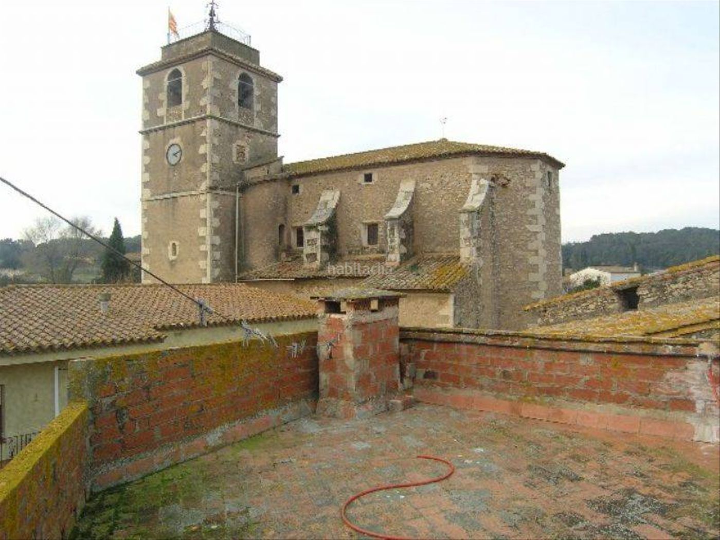 Vista exterior de Finca rústica en venda en Torrent (Girona) amb Traster