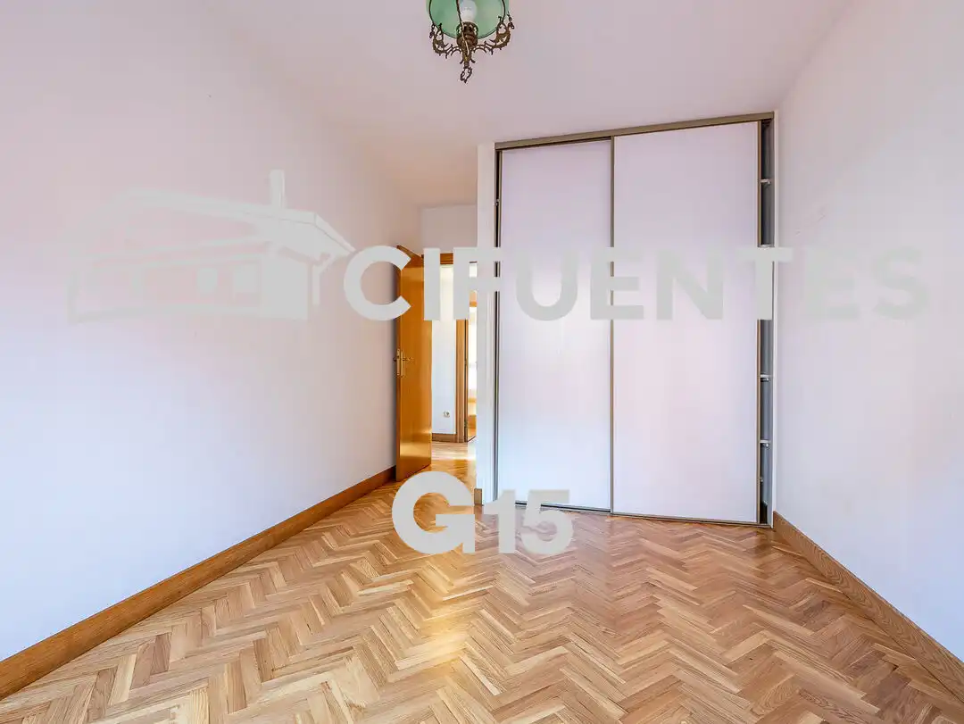 Flat with lift for sale in Txomin Agirre Pasealekua, imagen 30