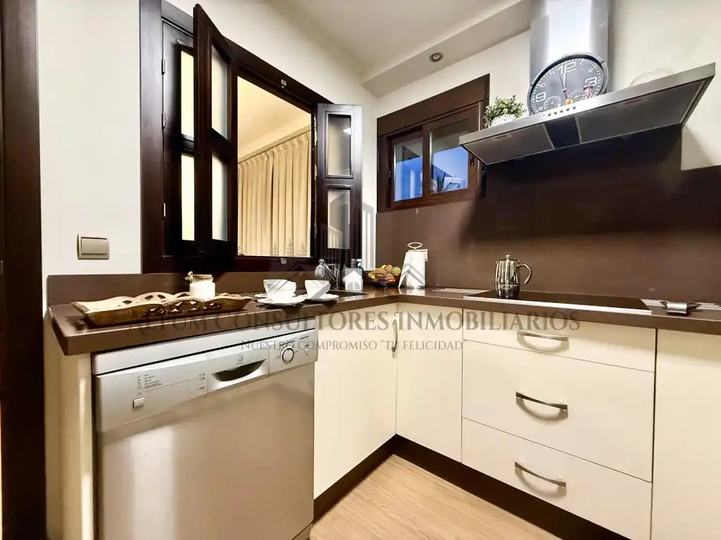 Kitchen of Flat for sale in Sevilla