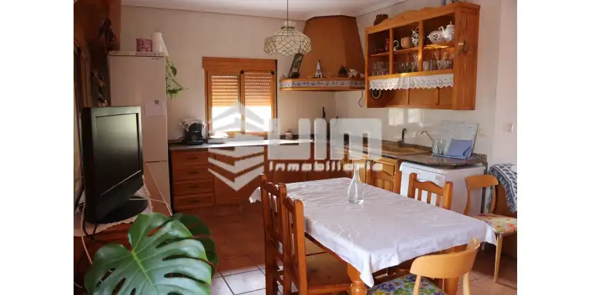 Cuina de Finca rústica en venda en Pavías amb Aire condicionat, Calefacció i Terrassa