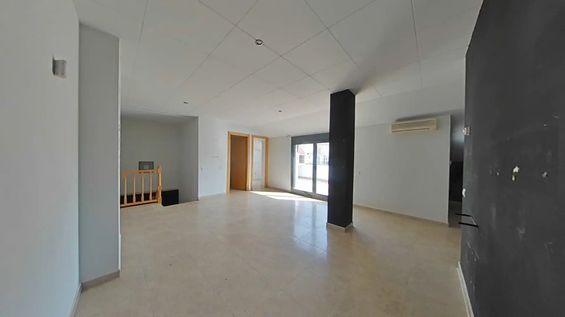 Dúplex en venta en Manresa con Terraza, Trastero y Balcón