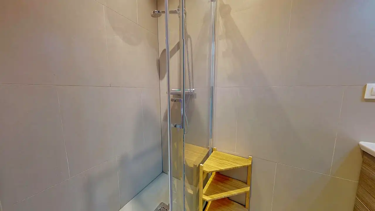 Baño de Piso en venta en Barcelona con Aire acondicionado, Calefacción y Balcón