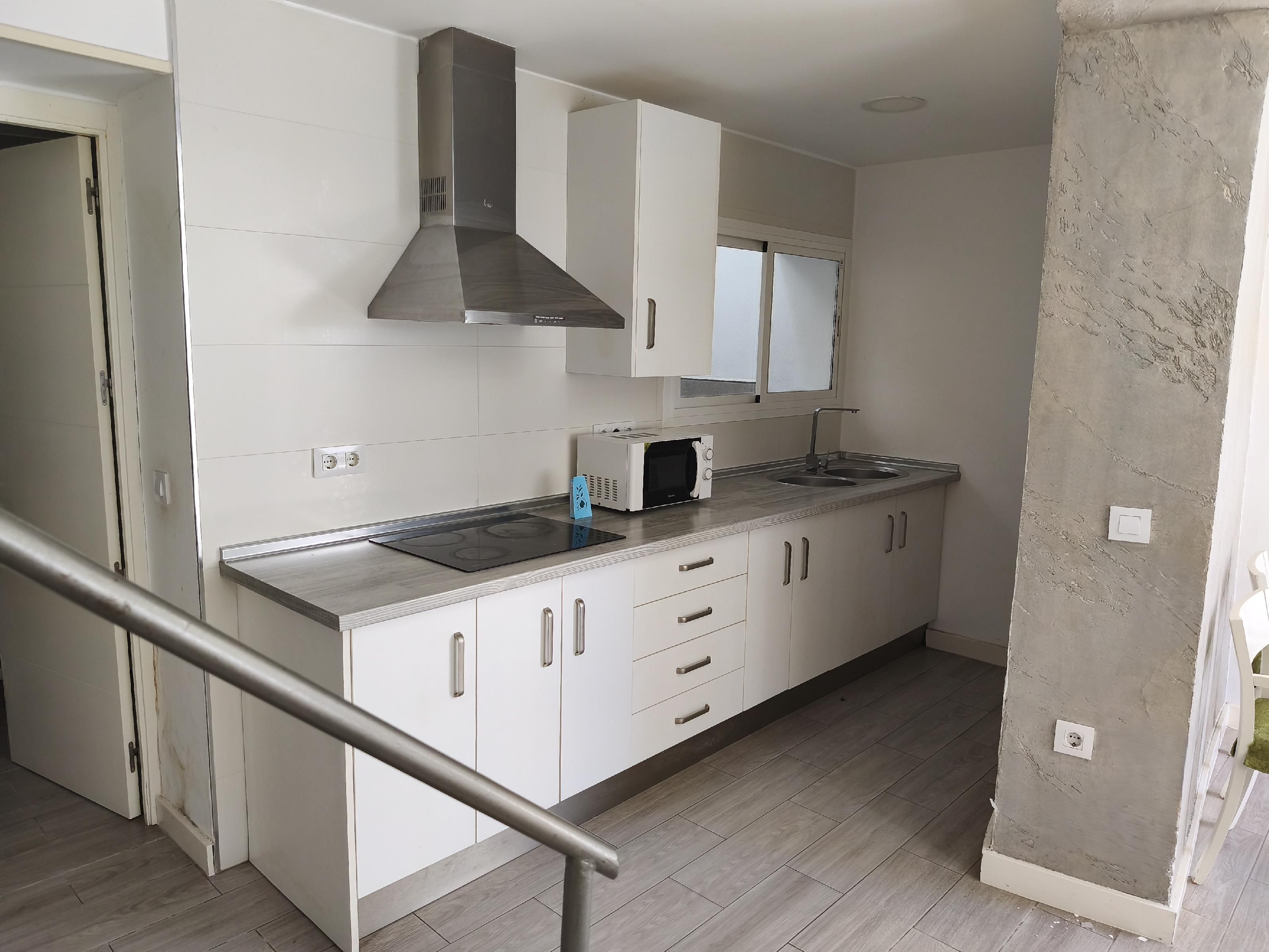 Cocina de Casa adosada en venta en Andújar con Terraza