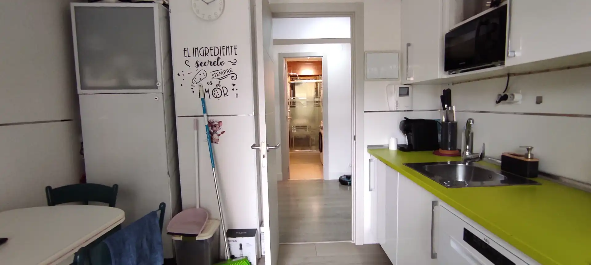 Cocina de Piso en venta en Valle de Trápaga-Trapagaran con Calefacción, Amueblado y Balcón