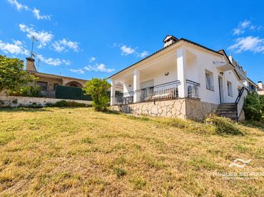 Villa zum Verkauf in Alemanya