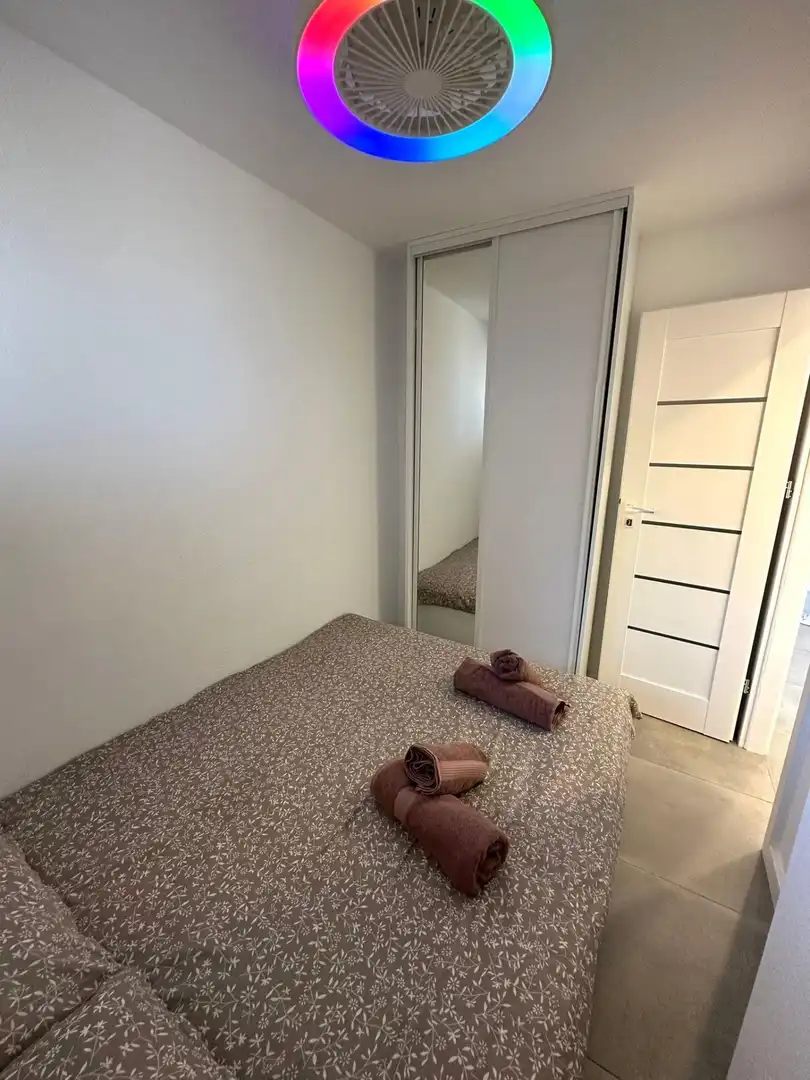 Dormitori de Apartament en venda en Playa de los Locos
