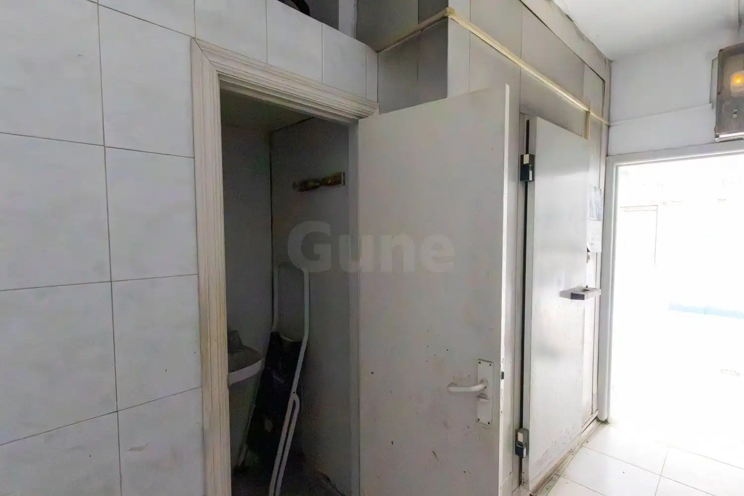 Business premises for sale in legazpi, imagen 7