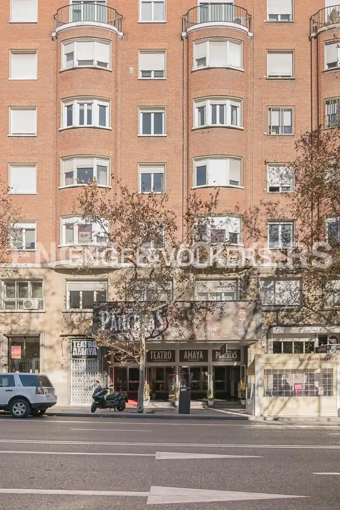 Vista exterior de Ático en venta en Madrid con Aire acondicionado, Calefacción y Terraza
