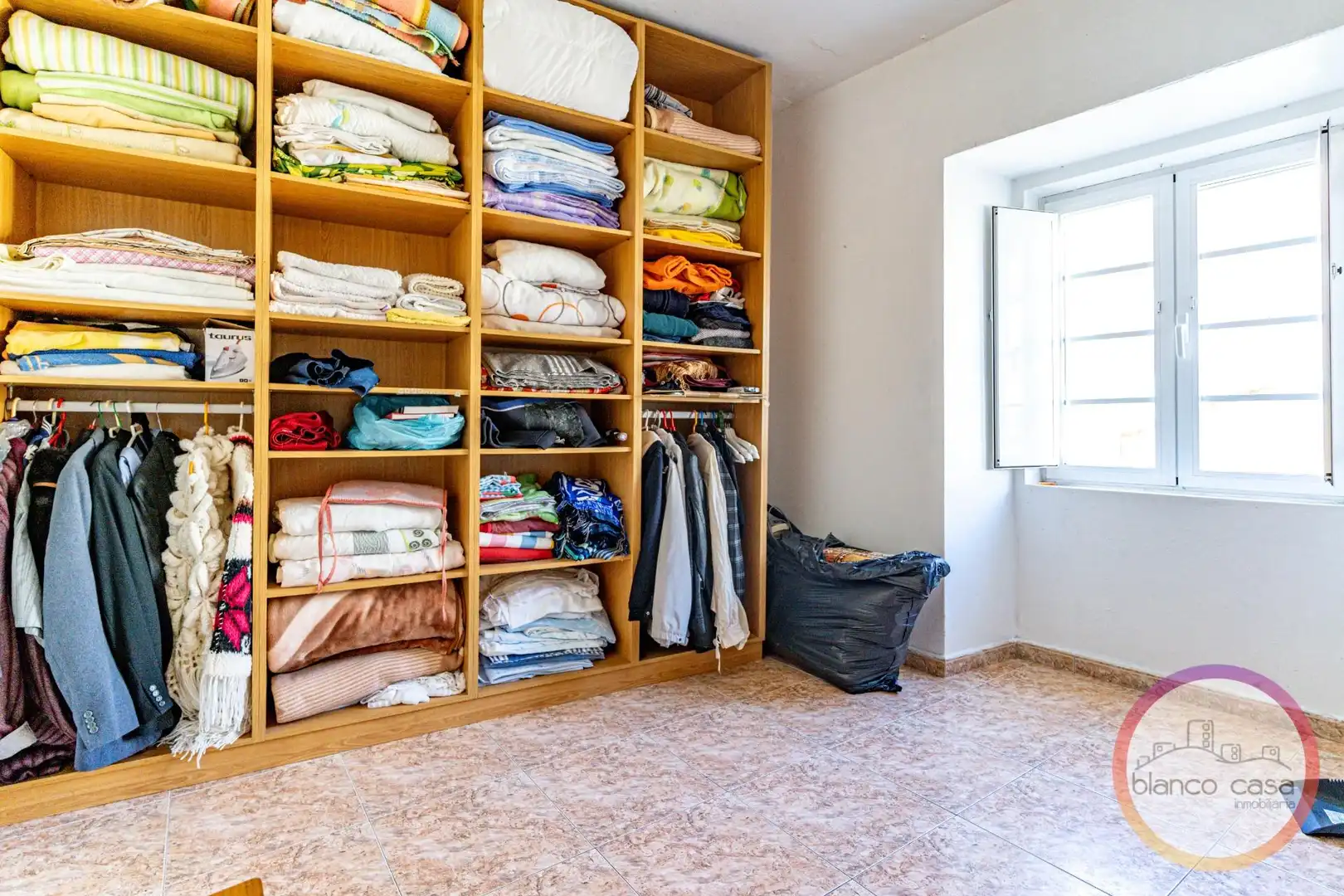 Bedroom of Houses for sale in Laxe  with Heating and Terrace