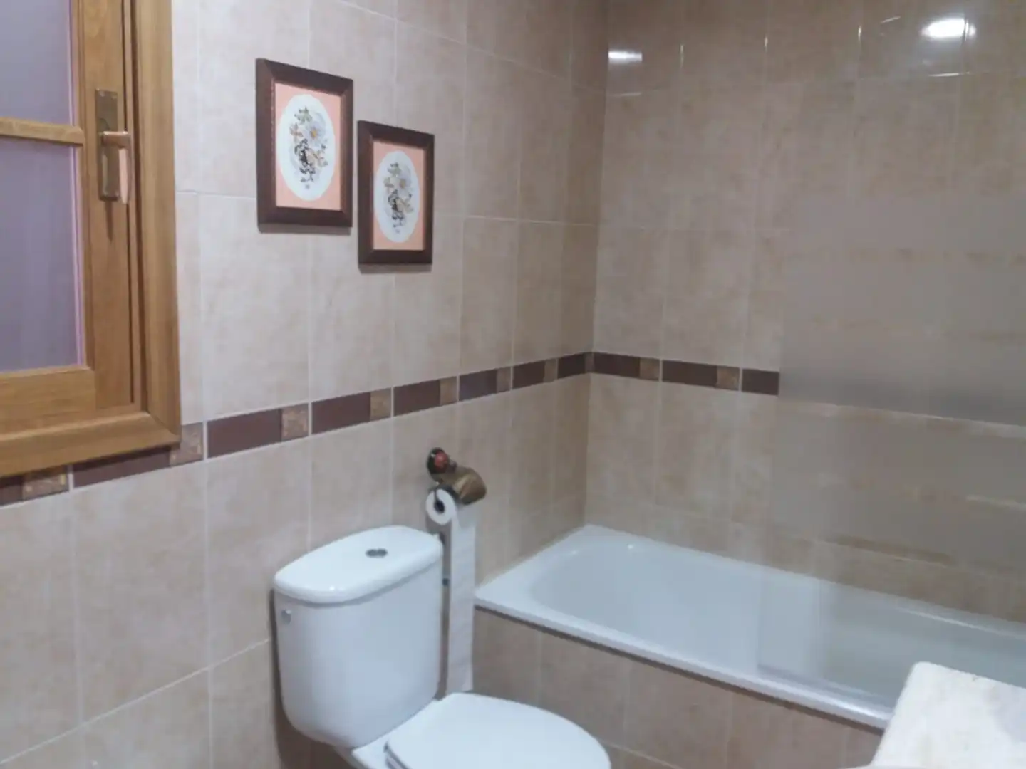 Baño de Casa adosada en venta en Herencia con Calefacción, Terraza y Amueblado