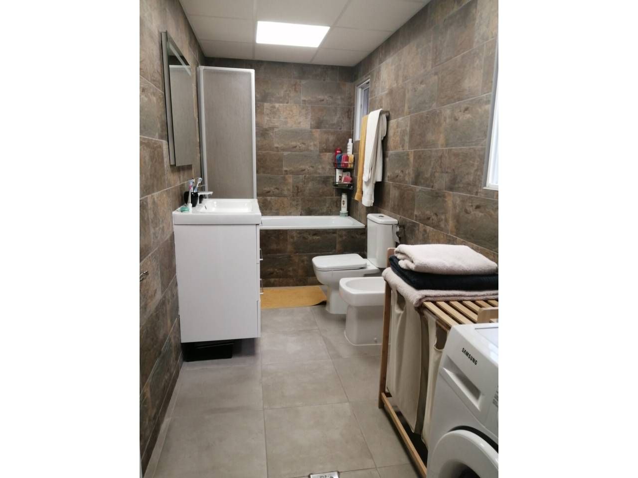 Bathroom of House or chalet for sale in Castellón de la Plana / Castelló de la Plana  with Air Conditioner and Terrace