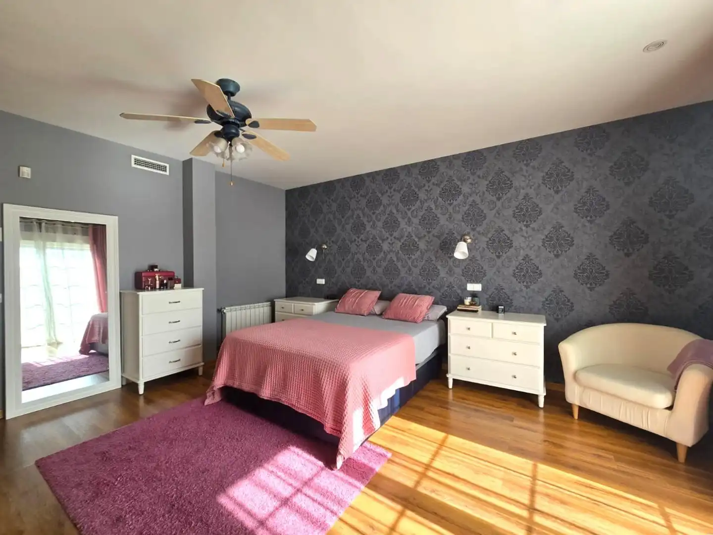 Habitación de Casa adosada en venta en Talavera de la Reina con Aire acondicionado, Calefacción y Terraza