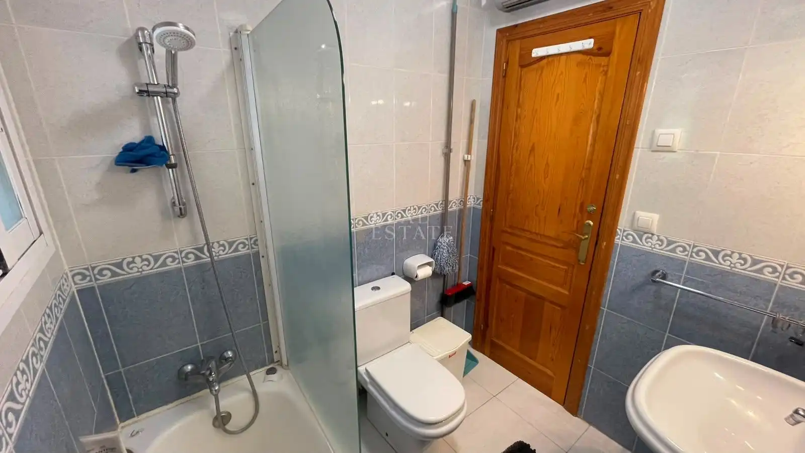 Bathroom of Houses for sale in Murla  with Air Conditioner, Terrace and Swimming Pool