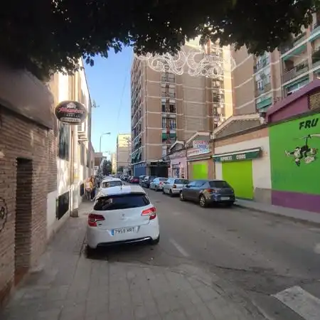 Local de lloguer a C/ Santiago Lozano, Campo Verde