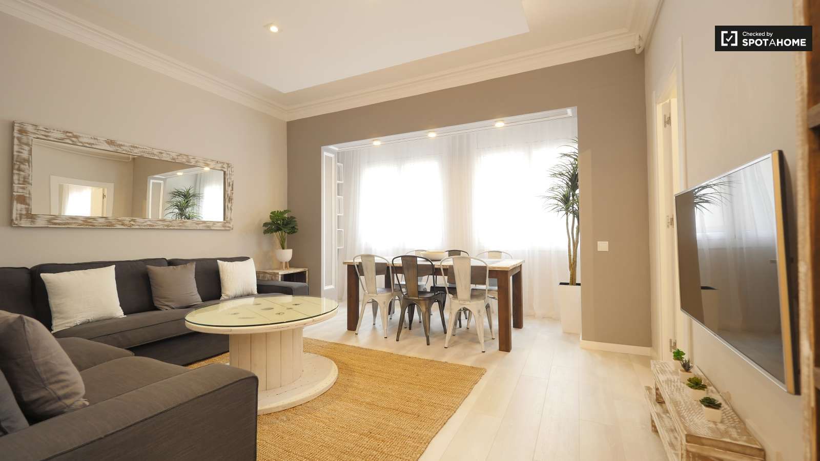 Apartment to share in Sagrada Família